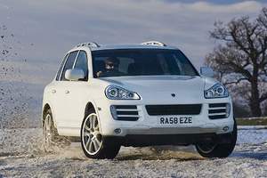 Rural Motorists Feel The Pinch On Christmas 2010 - Lincolnshire Magazine - LincsMag.com
